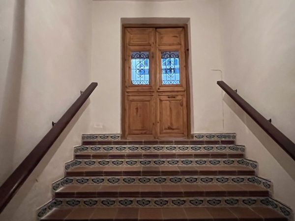 escalera de acceso